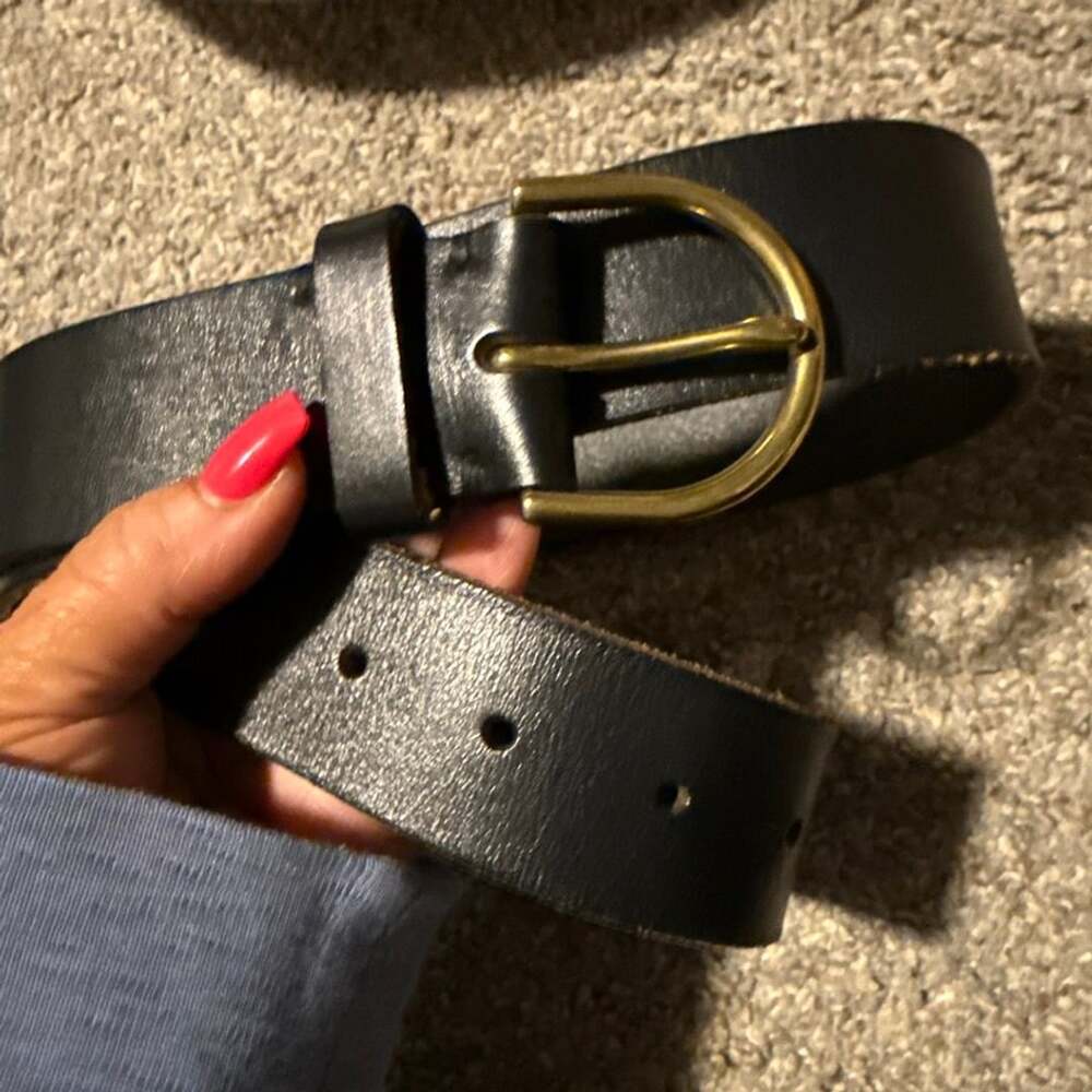 American Eagle Leather Belt Size XS/S Black Gold Buckle